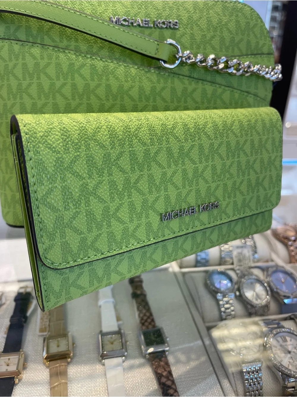 Michael KORS Jet Set Large Signature Logo Tri-Fold Wallet Trifold Lime NWT